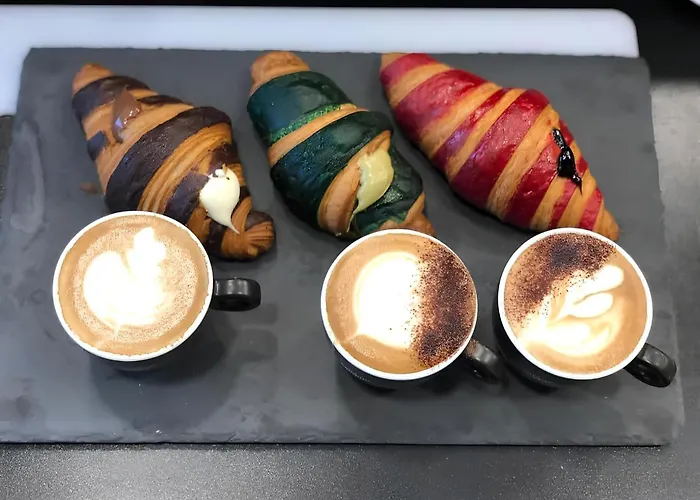 Alba E Tramonto Al Giardino